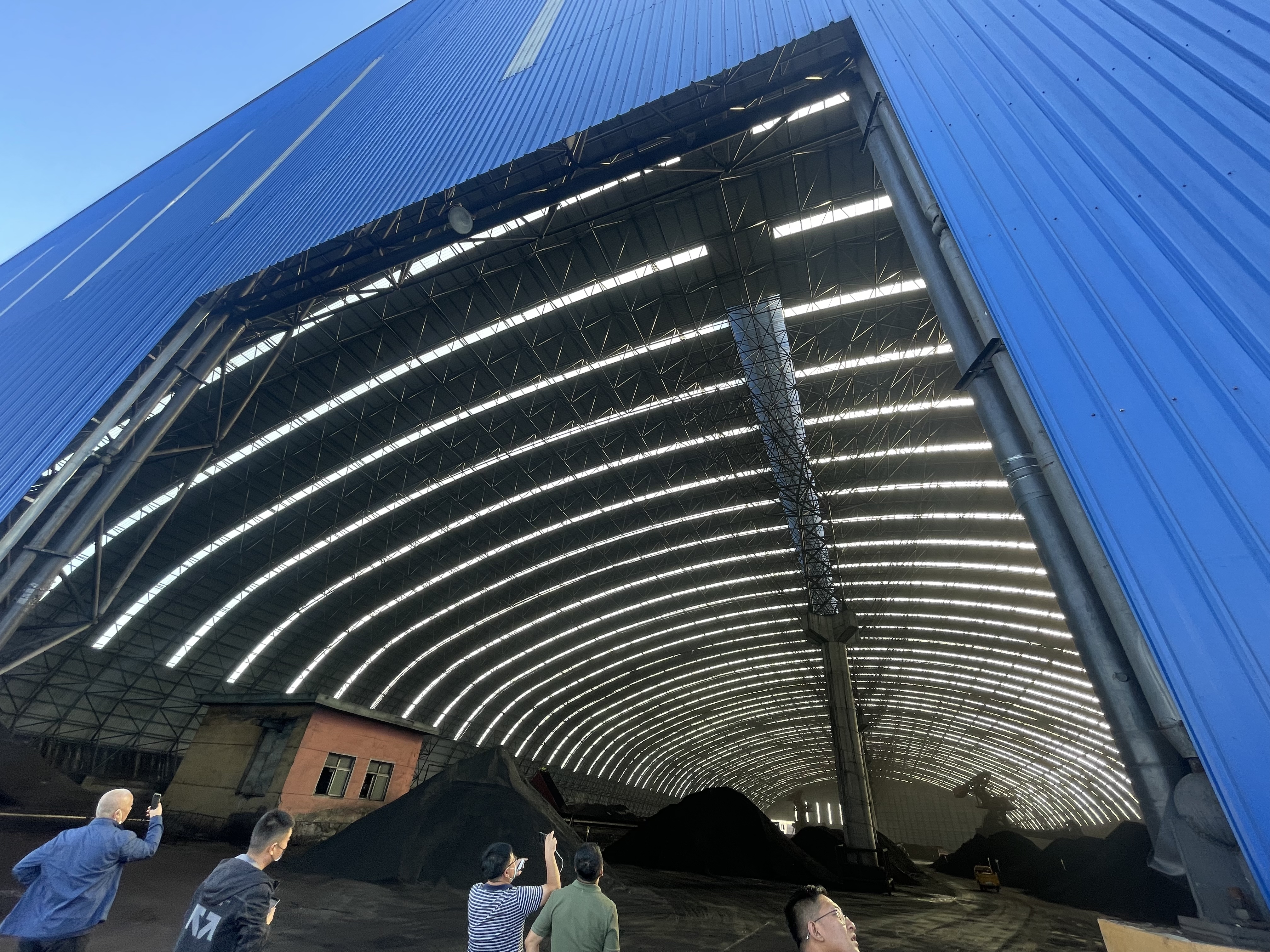 阿拉善高新區(qū)光伏屋頂承重荷載校核項目成單