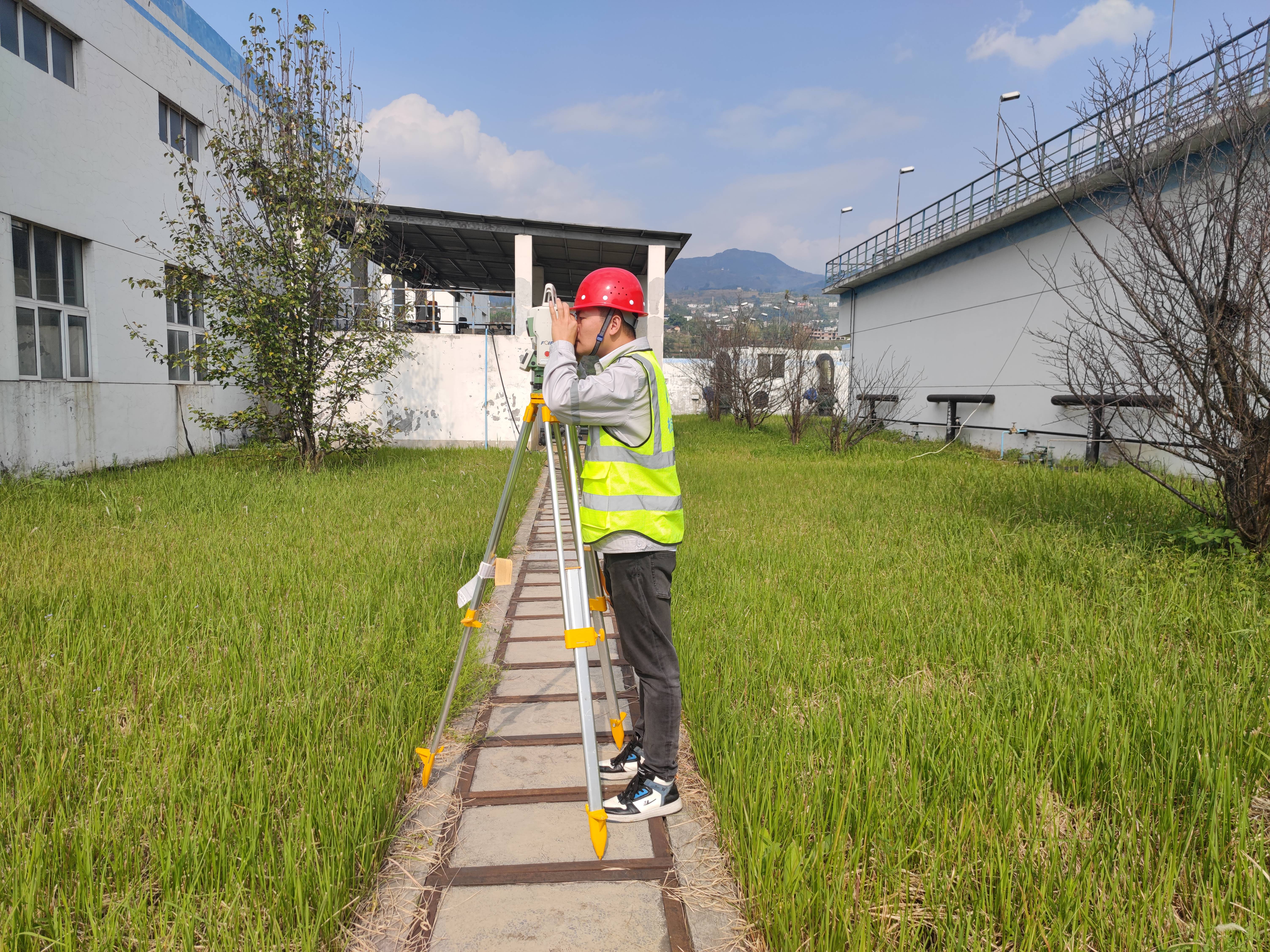 貴州某鎮(zhèn)屋面光伏檢測，一個(gè)全新的光伏產(chǎn)業(yè)鏈條故事