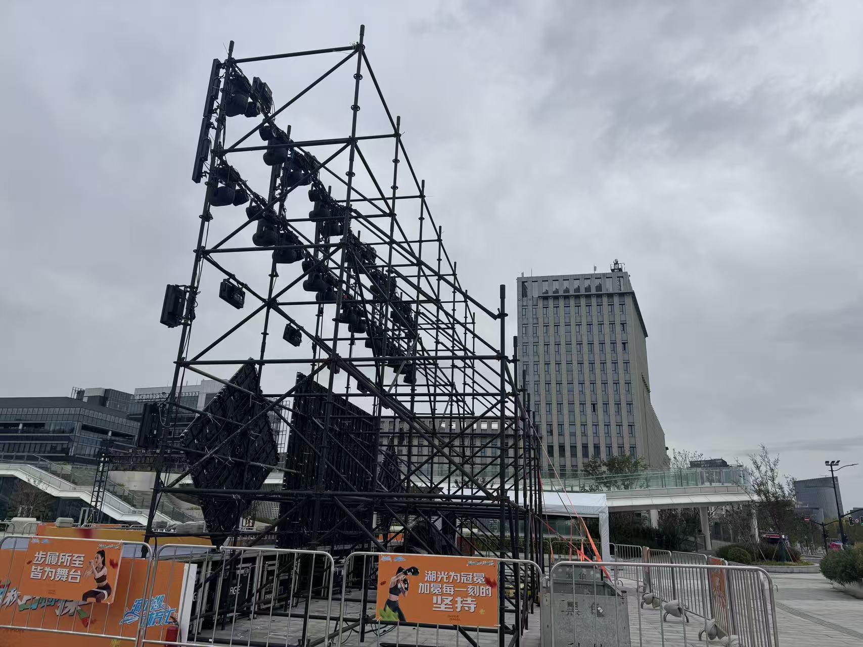 臨時(shí)舞臺(tái)檢測(cè)主要涉及什么內(nèi)容