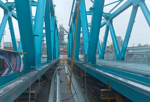 鋼結(jié)構(gòu)