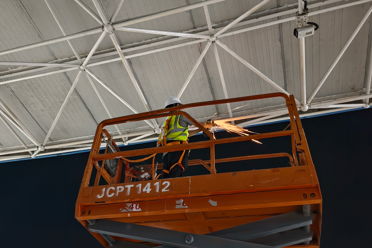 鋼結(jié)構(gòu)網(wǎng)架