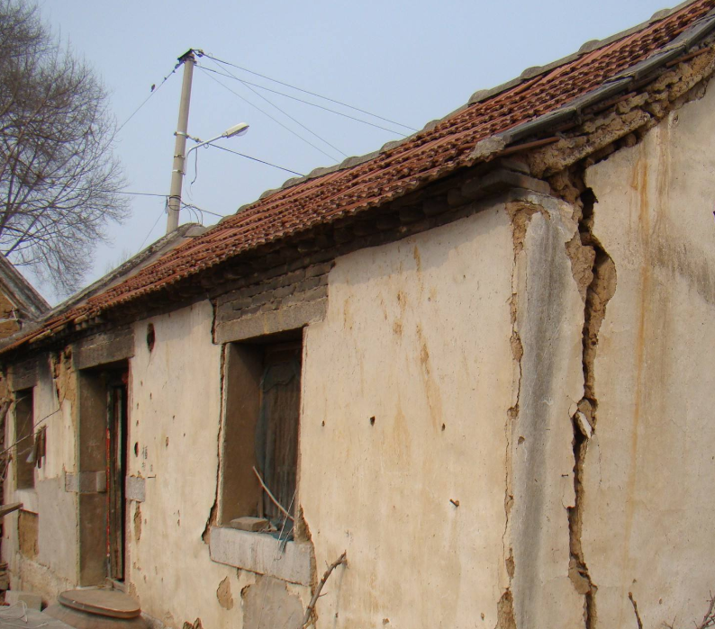 那房子出現(xiàn)何種情況，才能申請房屋安全鑒定