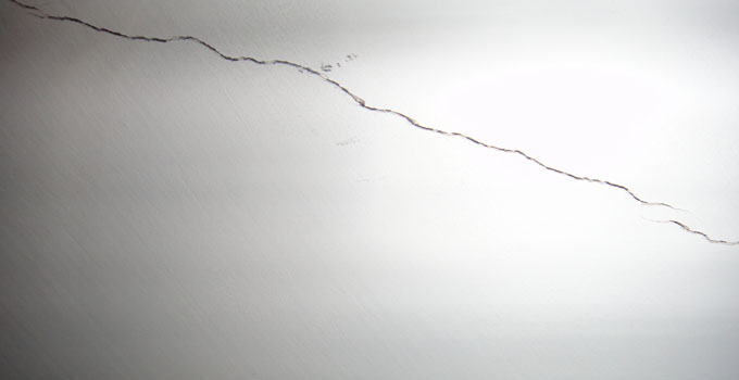 房屋裂縫鑒定標準有?房屋裂縫常見的幾種情況?